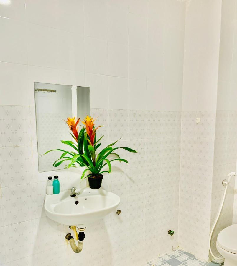 Bsun Homestay Saigon Хошимин Экстерьер фото